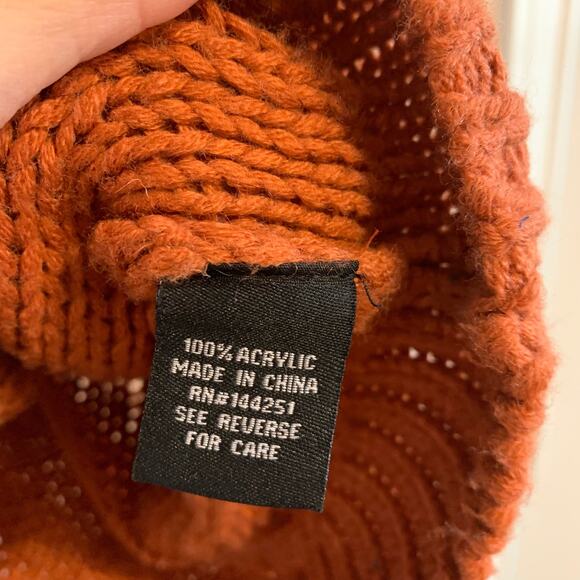 Moon & Madison Rust Cable Knit Turtleneck Sweater Size Medium - Picture 6 of 8